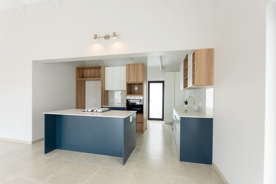 3 Bedroom Property for Sale in Brittania Beach Estate Western Cape